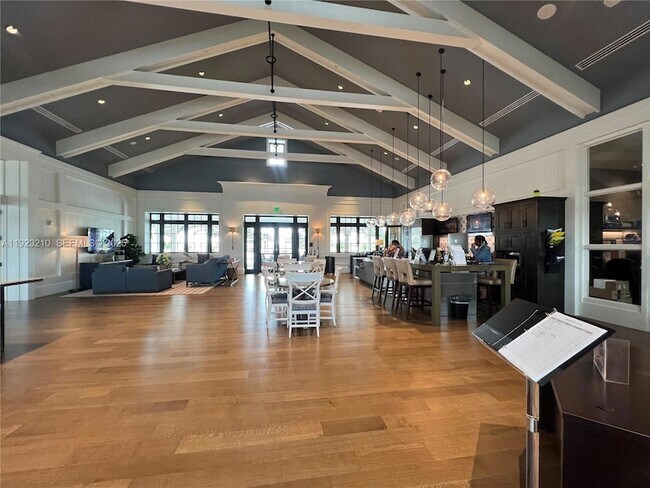 Building Photo - 19600 Whispering Crk Rd