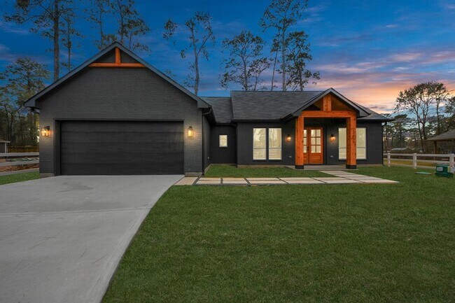 Building Photo - 23855 Creek Wood Dr