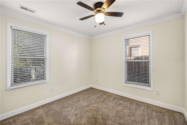 Building Photo - 1674 Browning St SW