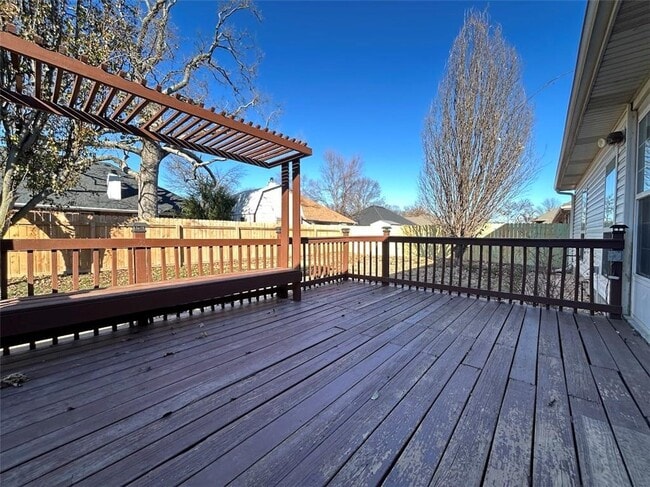 Building Photo - 700 Cornell St