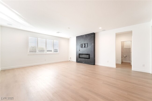 Building Photo - 10470 Dove Meadow Way