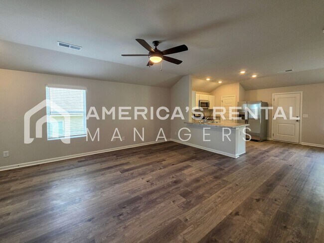 Building Photo - New Construction Home for Rent in Lincoln!