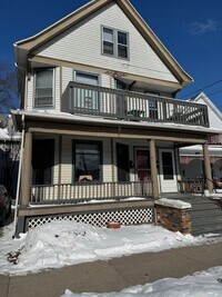 Building Photo - Jenifer Street Living