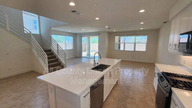 Building Photo - 43151 Passagio Lago Way