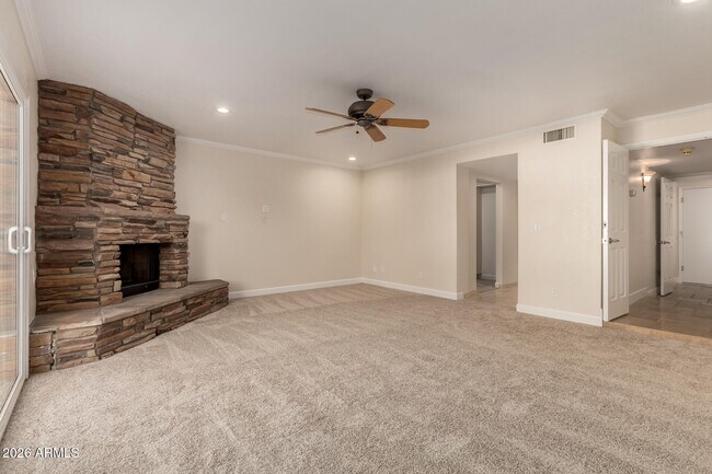 Building Photo - 10638 E Turquoise Ave