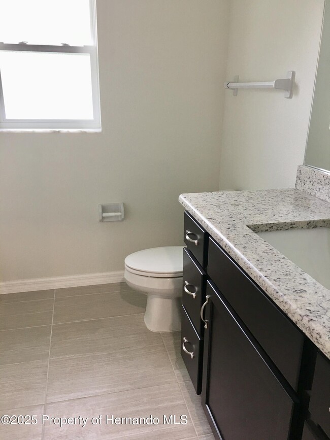 Building Photo - 5635 Pillar Ave