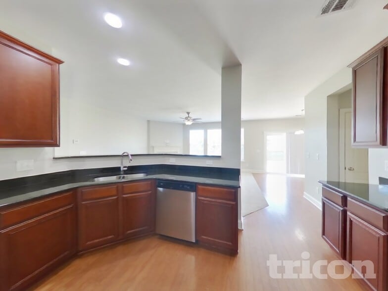 Building Photo - 1004 Abberley Cir