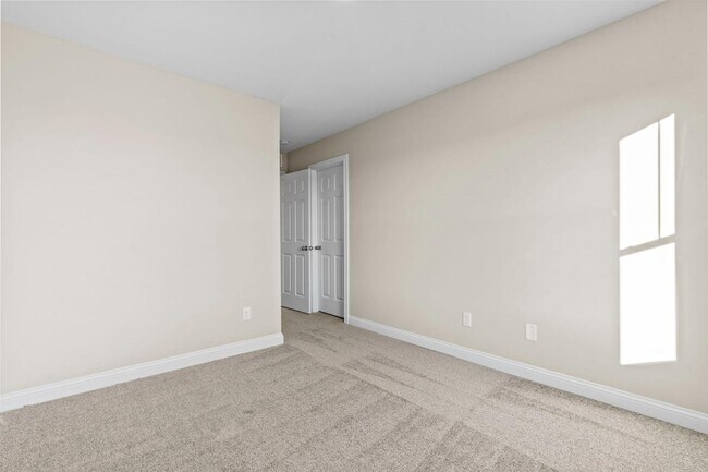 Building Photo - 824 Copley Pointe Dr