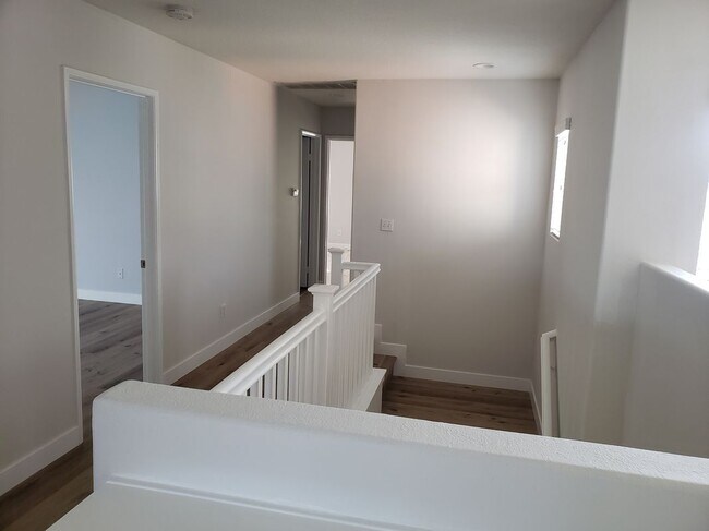 Building Photo - 7853 La Tour Ct