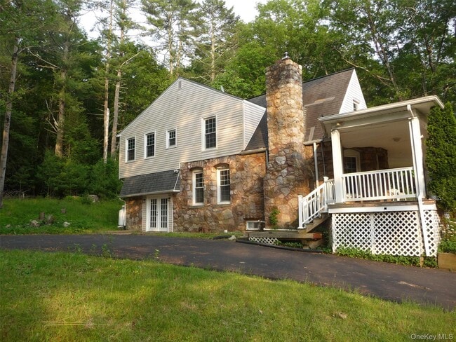 Building Photo - 196 Oakland Valley Rd