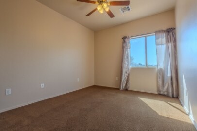 Building Photo - Beautiful home, close to Walmart, Sprouts ...