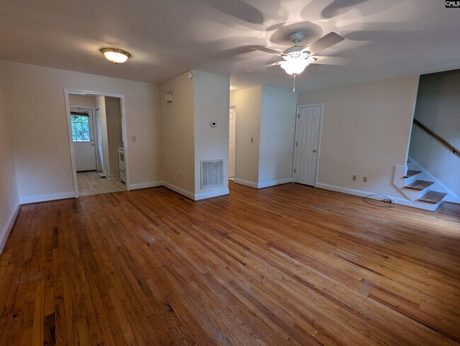 Building Photo - 221 S Pickens St