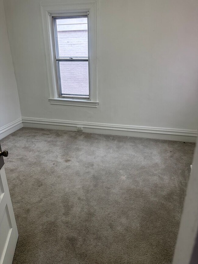 Building Photo - 226 Merrimac St