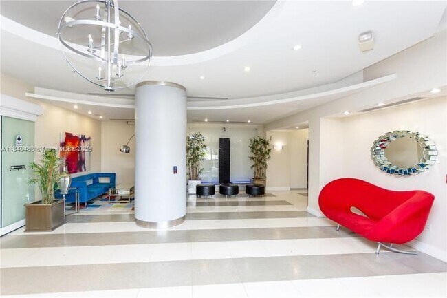 Building Photo - 3001 S Ocean Dr