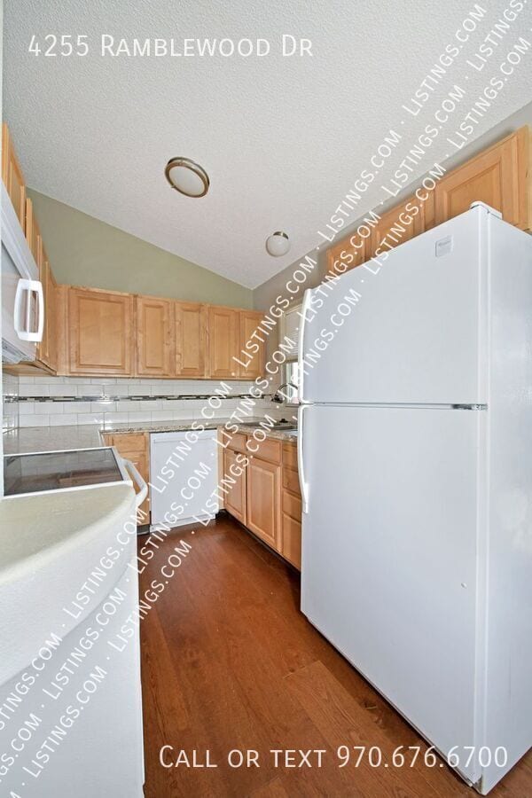 Building Photo - 4255 Ramblewood Dr