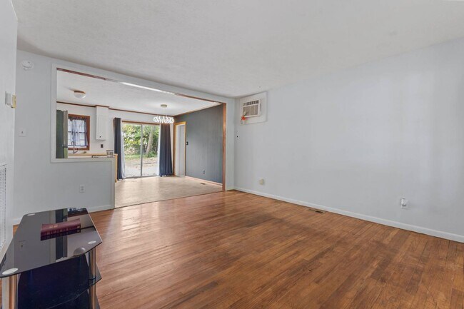 Building Photo - 6522 Baldoon Dr