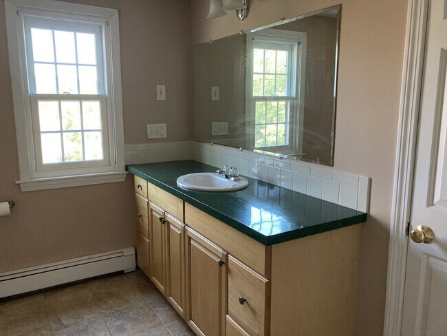 Building Photo - 702 Wrentham Rd