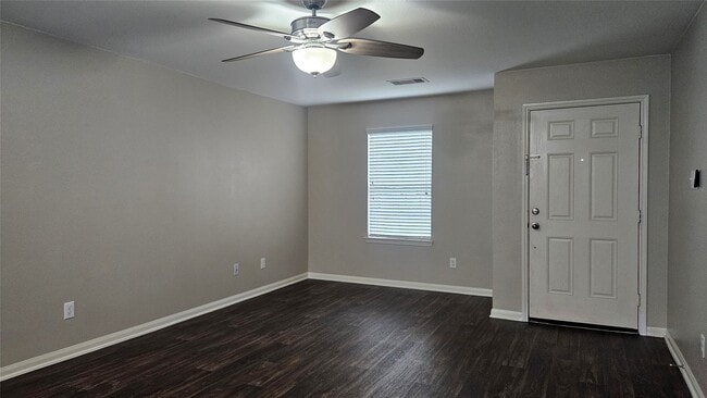 Building Photo - 12025 Windage Dr