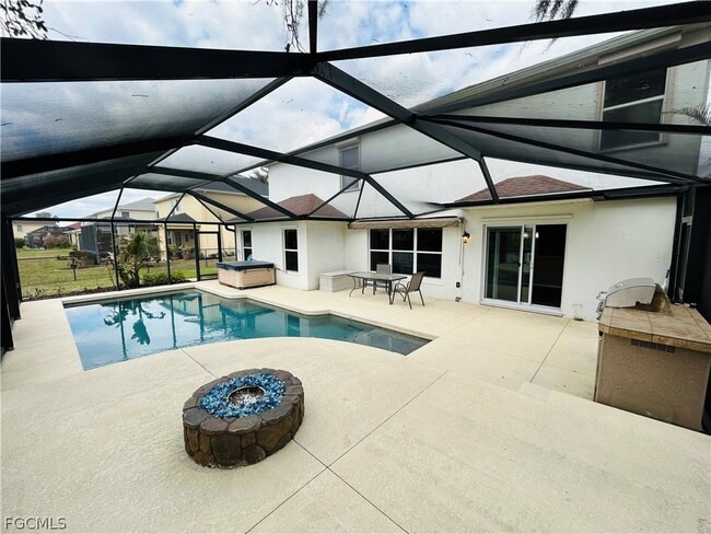 Building Photo - 18270 Pine Nut Ct