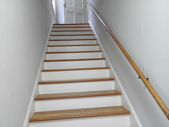 Building Photo - 109 W Norwood Ct