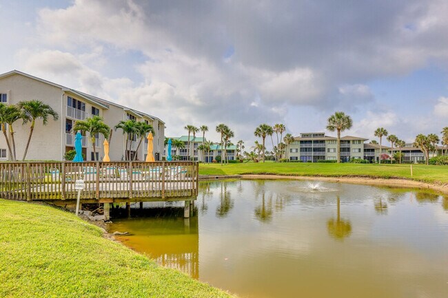 Building Photo - 2400 S Ocean Dr