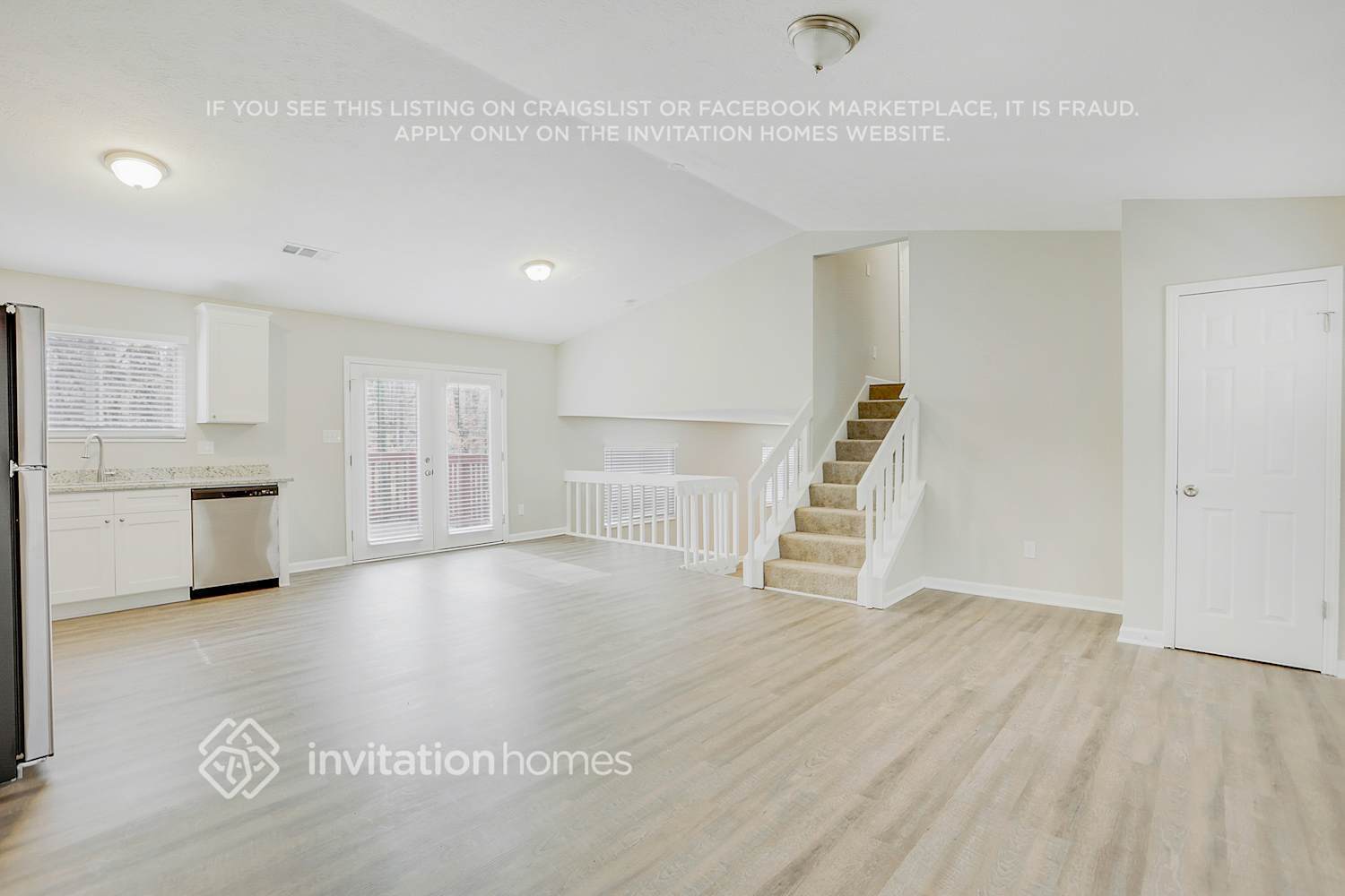 Building Photo - 834 Forest Path