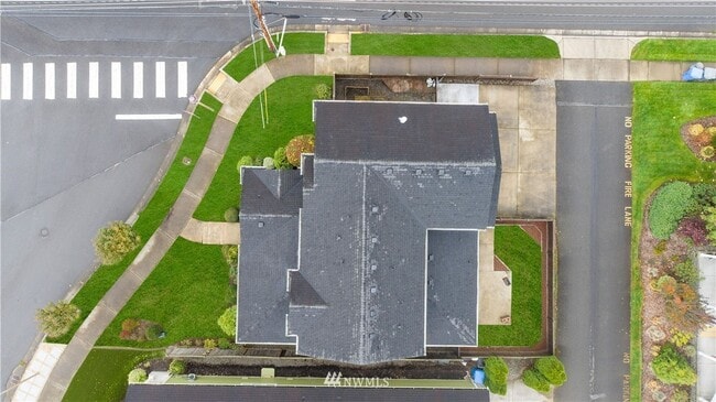 Building Photo - 6405 160th Ave E