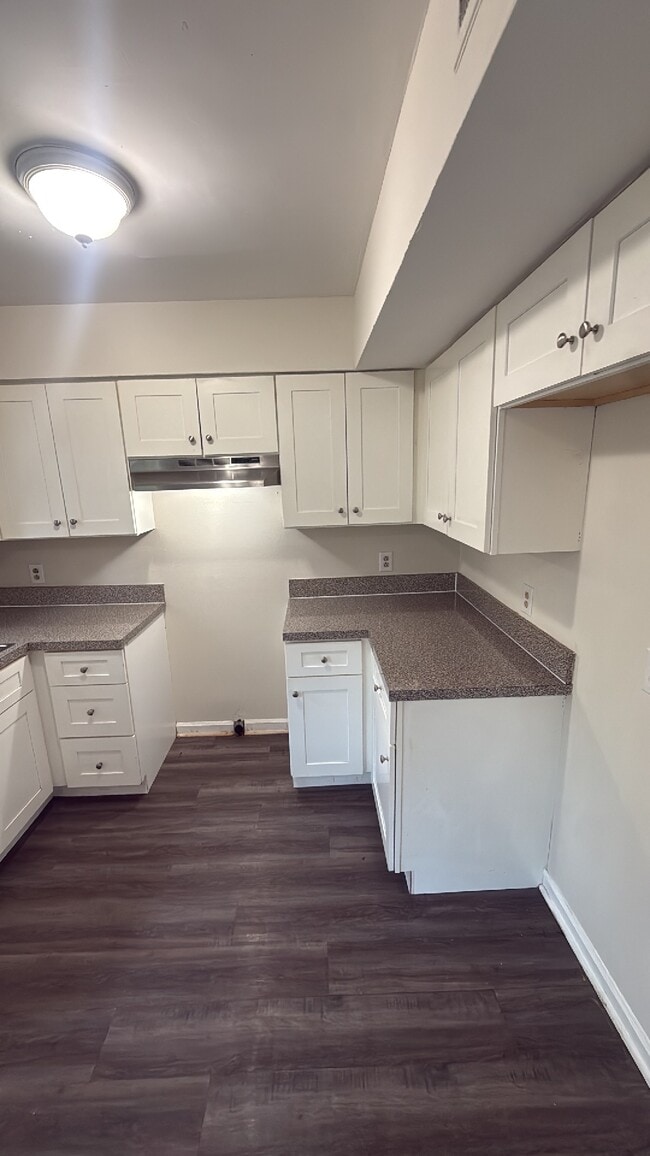 Building Photo - 3006 Woodymore Pl