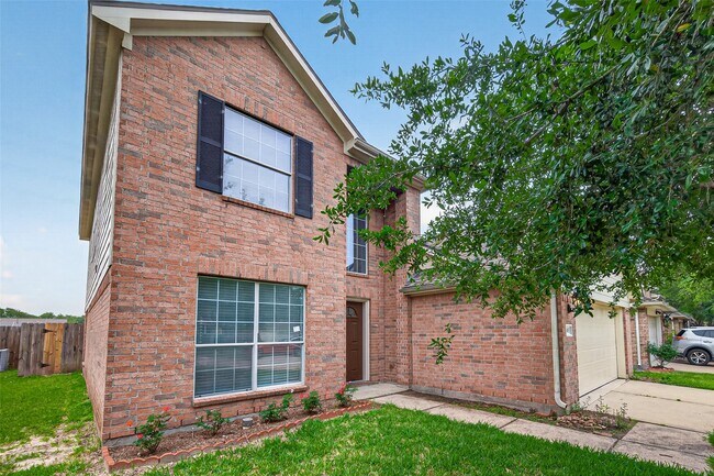 Building Photo - 6915 Great Oaks Shadow Dr