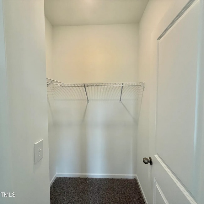 Building Photo - 350 Tormore Dr