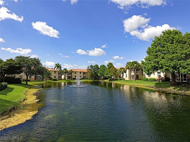 Building Photo - 15460 Bellamar Cir