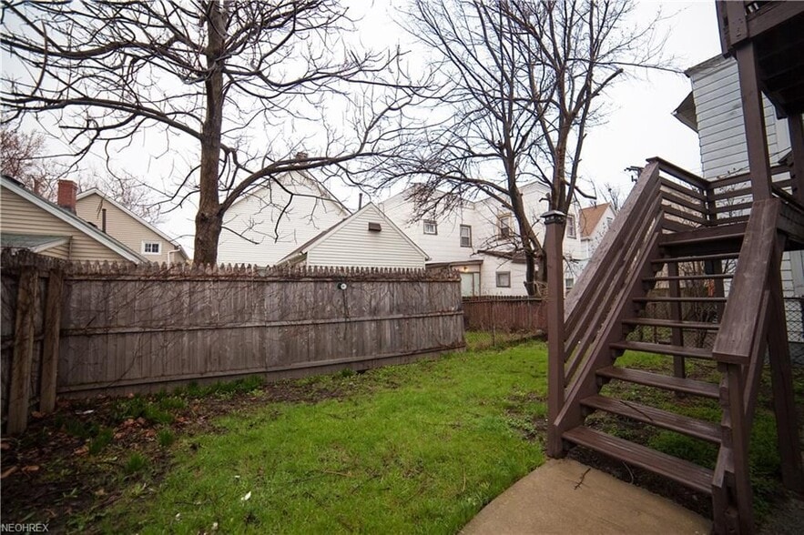 Building Photo - 2166 W 34th Pl