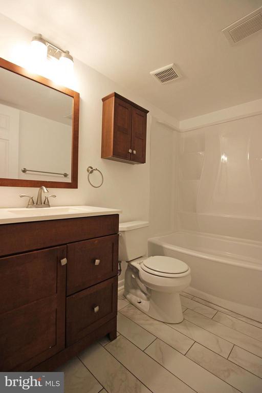Building Photo - 11607 Windbluff Ct