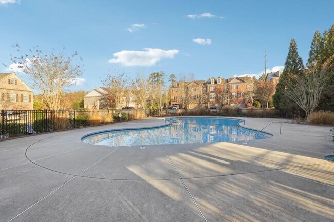 Building Photo - 3808 Fairhill Point