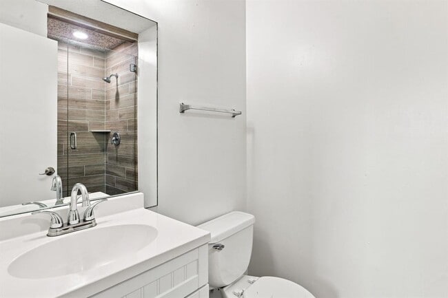 Building Photo - 5700 Cherry Park