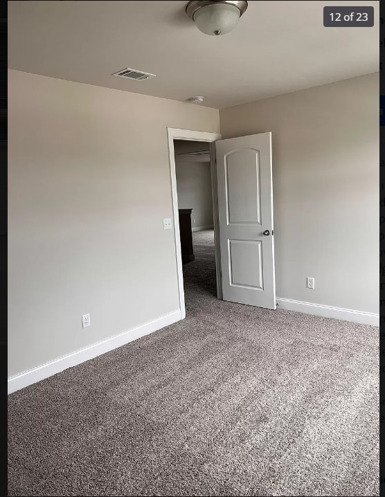 Building Photo - 1310 Tulip Ct