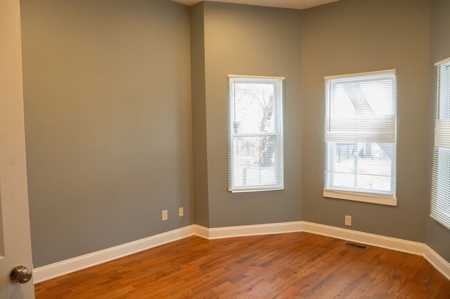 Building Photo - 6819 S Evans Ave