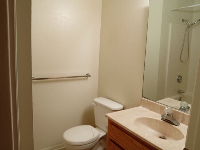 Building Photo - Another Great Listing from Libby's Realty