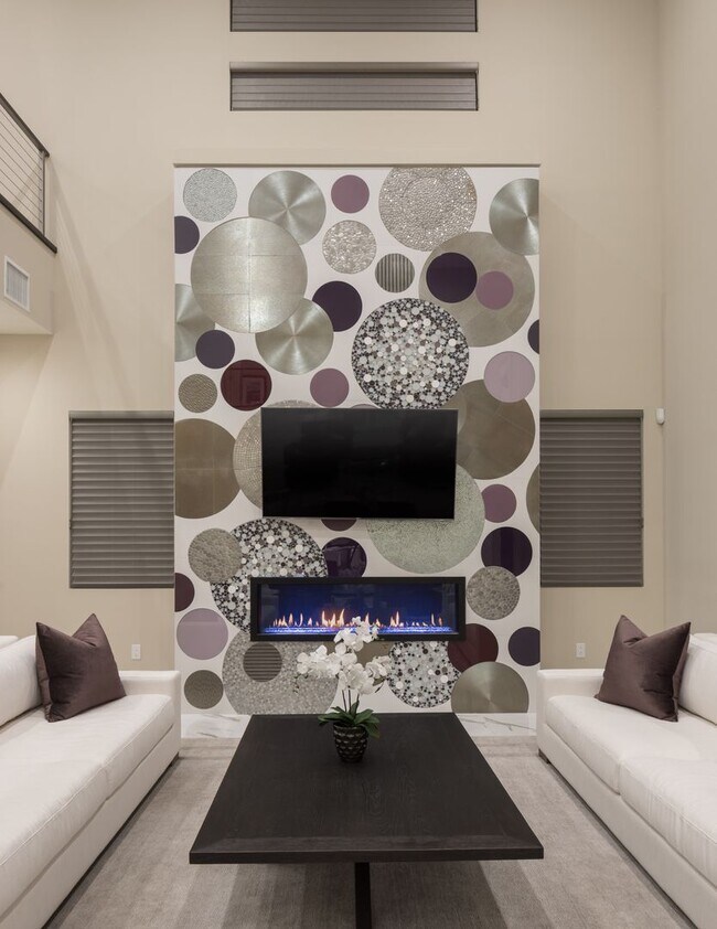 Building Photo - Exceptional 3-Bedroom Home in the Ridges