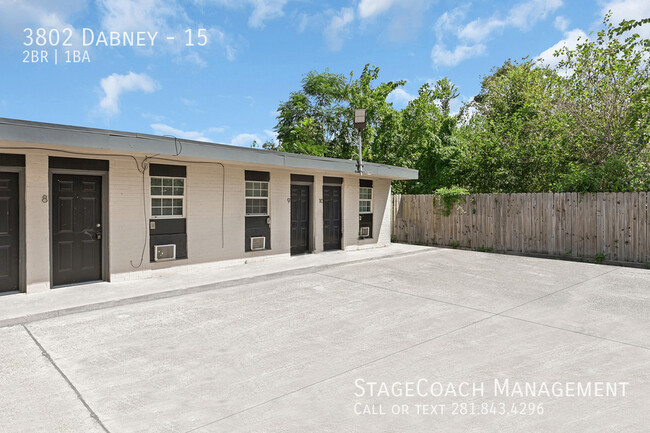 Building Photo - 3802 Dabney-15