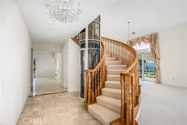 Building Photo - 1030 Calle Rey