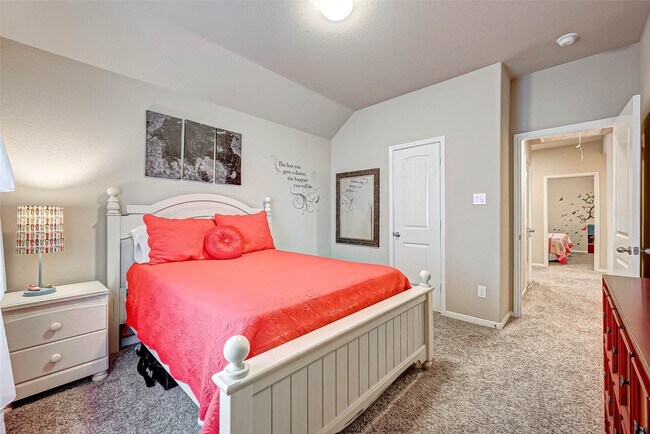 Building Photo - 5614 Glenfield Spring Ln