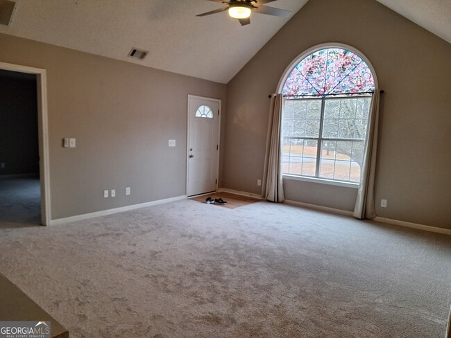 Building Photo - 41 Sandstone Ln