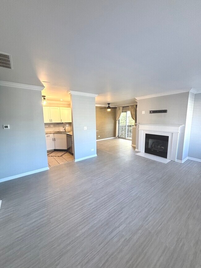 Building Photo - 268 Windsor Ct