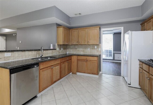Building Photo - 4235 Bucknell Dr