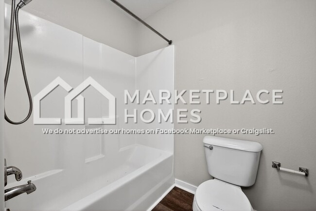 Building Photo - 3905 Harvest Crest Dr