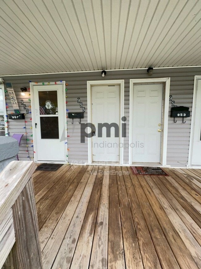 Building Photo - 955 S 22nd St