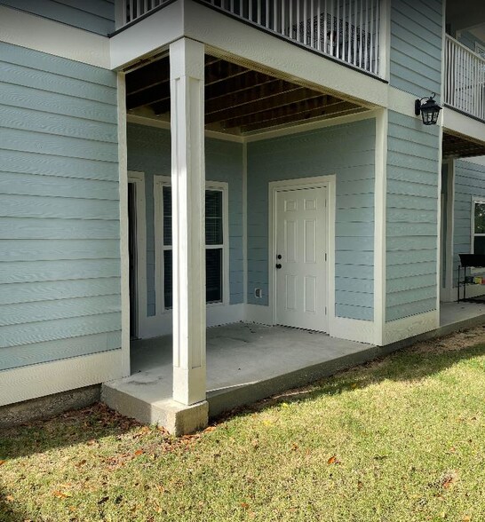 Building Photo - 4664 Crossing Ct