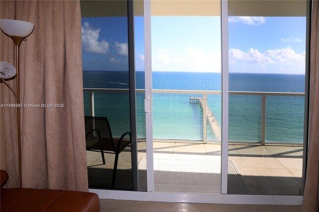 Building Photo - 16699 Collins Ave