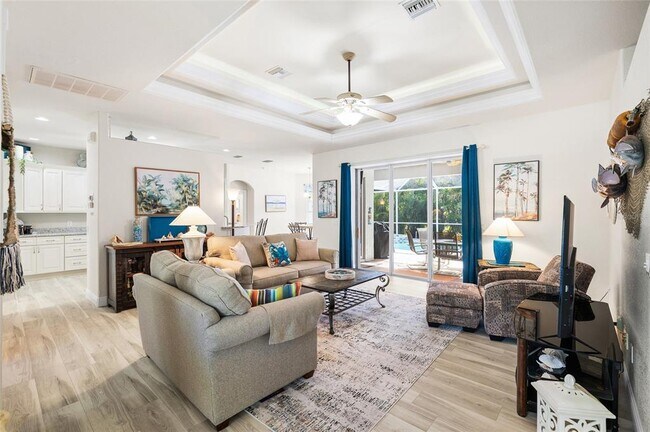 Building Photo - 3730 Crandon Rd